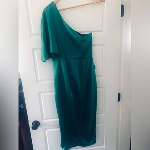 DO+BE Emerald Green One-Shoulder Dress